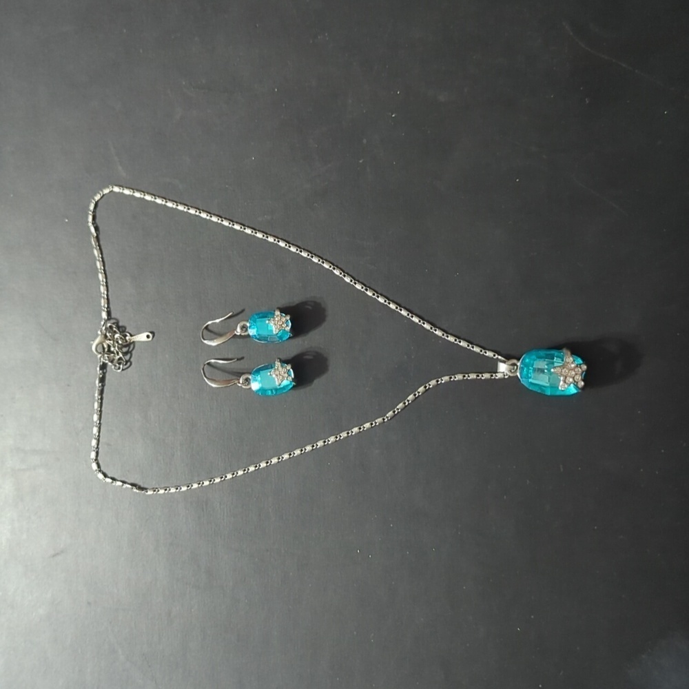 Silver Tone Blue Rhinestone Star Starfish Statement Necklace and Earrings Set